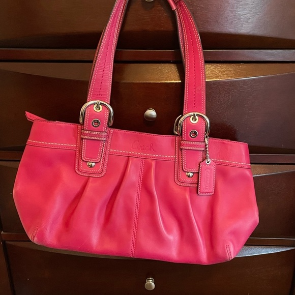 Handbags - PINK Coach Bag EUC!​